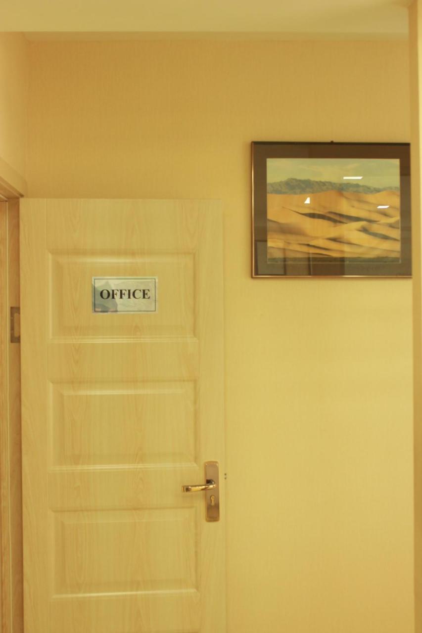 Khongor Guest House & Tours Ulan Batur Dış mekan fotoğraf